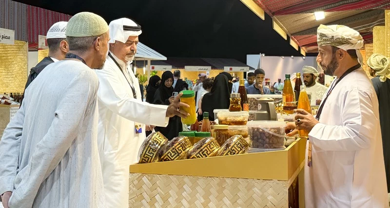 المنتجات العمانية تلقى إقبالا كبيرا بمعرض زراعي فـي البحرين
