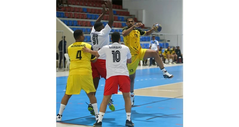 فوز العامرات ومرباط فـي افتتاح دوري الدرجة الثانية لكرة اليد