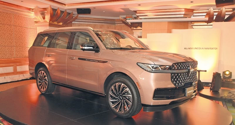 العربية لتسويق السيارات تكشف النقاب عن لينكون نافيجيتور الجديدة كليا