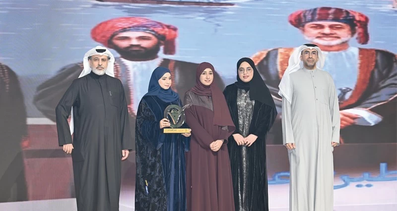 عدد من المؤسسات العمانية يفوز بجائزة الكويت للإبداع