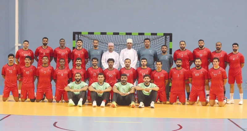 منتخبنا الوطني لليد يخوض اليوم تجربة ودية أمام نظيره الإماراتي بالشارقة ويلاقي غينيا يناير المقبل