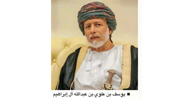 جامعة ظفار تحتفل بتخريج 475 خريجا وخريجة من الفوج الثالث للدفعة الحادية والعشرين من كليتي الحقوق والهندسة وطلبة الدراسات العليا