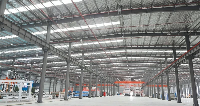 افتتاح 9 مصانع بصحار الصناعية باستثمارات تقارب 40 مليون ريال عماني