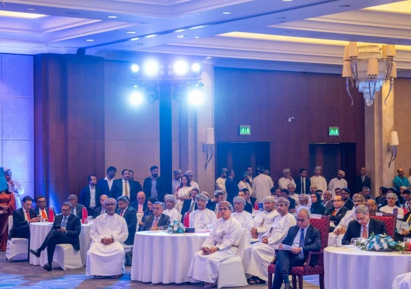 حوار الأعمال العُماني الهندي يؤكد على تعزيز الشراكة الاقتصادية