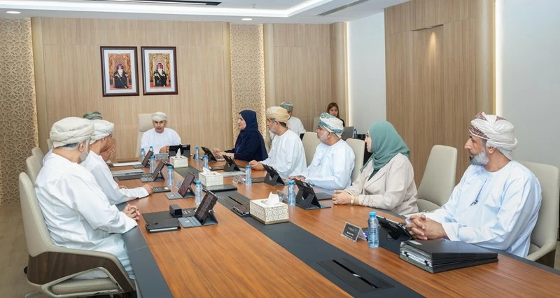 مناقشة مشاريع المجلس العماني للاختصاصات الطبية