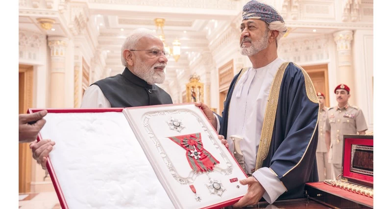 جلالة السلطان يبحث مع رئيس الوزراء الهندي مسارات التعاون القائمة وسبل توسيع آفاق الشراكة وفرص الاستثمار