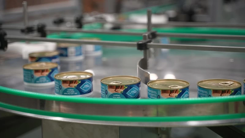 بقيمة استثمارية 26 مليون ريال عُماني .. جهاز الاستثمار العُماني يطور مشروع إنتاج التونة والسردين في الدقم