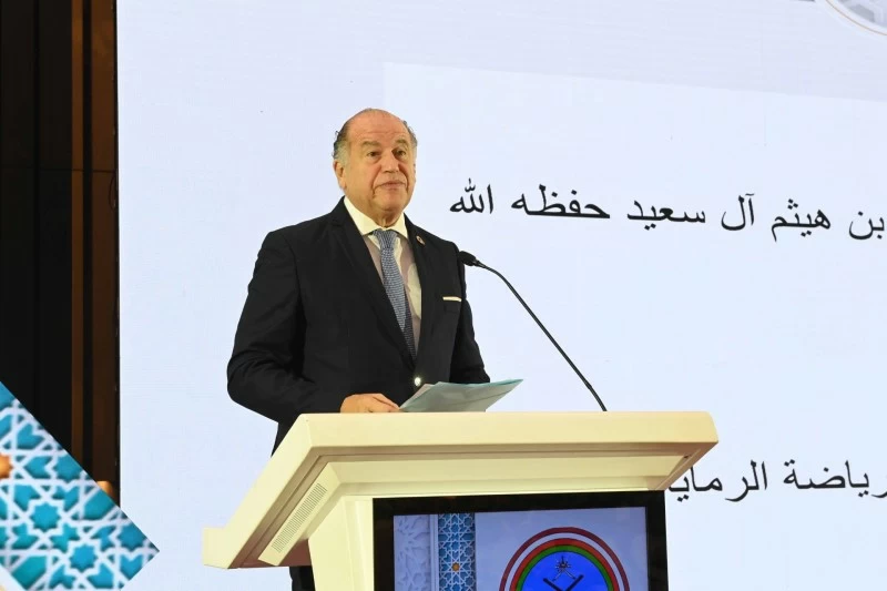 ذي يزن بن هيثم  يفتتح البطولة العربية لرماية أسلحة الرصاص وضغط الهواء