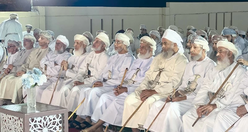 ندوة علمية فـي بهلاء تضيء مسيرة الشيخ عبدالله الشقصي وآثاره المعرفية