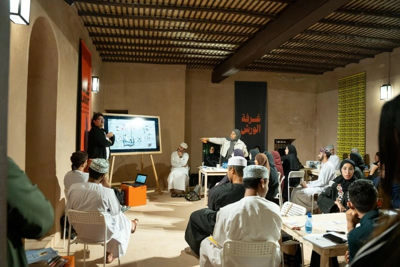 مختبر &laquo;علامات&raquo; للتصميم الجرافيكي.. تجربة استثنائية للمصممين الشباب