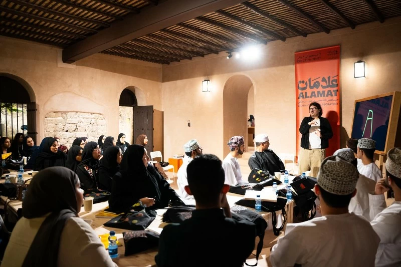 مختبر &laquo;علامات&raquo; للتصميم الجرافيكي.. تجربة استثنائية للمصممين الشباب