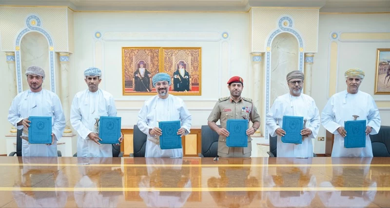 صحار الدولي يدعم الجهود الوطنية عبر شراكات استراتيجية لتمكين المشاريع الشبابية