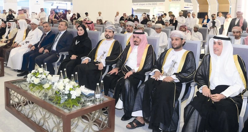 معرض الصناعات العُمانية السعودية يسلط الضوء على أحدث الابتكارات الصناعية والشركات الوطنية فـي مجالات الطاقة والتعدين