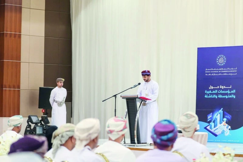 استعراض دعم وتمويل &laquo;الصغيرة والمتوسطة والناشئة&raquo; فـي شمال الباطنة