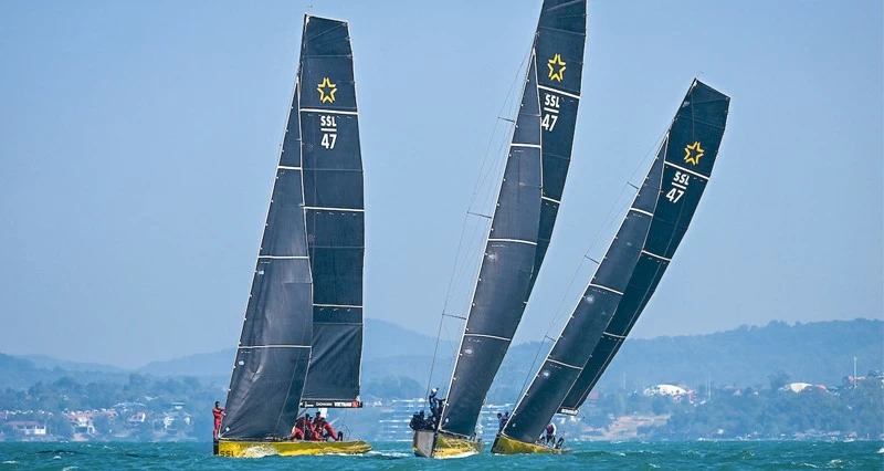 فريق عمان للإبحار يتأهل إلى نهائيات كأس النجوم للإبحار الشراعي بالبرازيل