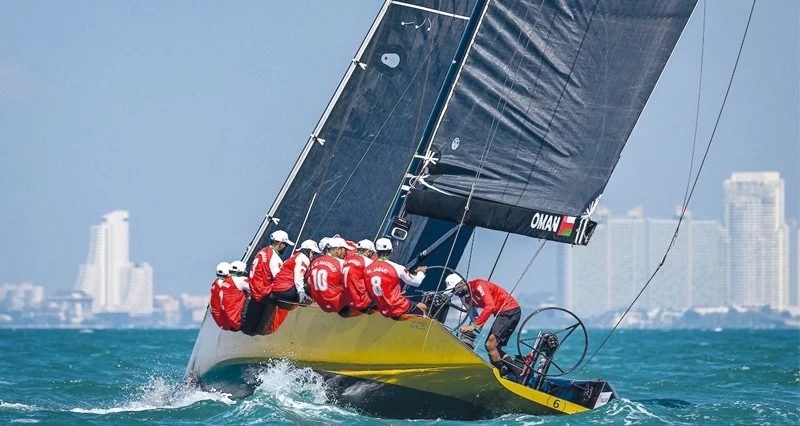 فريق عمان للإبحار يتأهل إلى نهائيات كأس النجوم للإبحار الشراعي بالبرازيل