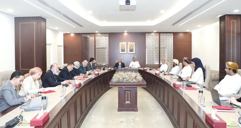 بحث فرص التعاون فـي المناطق الاقتصادية والحرة بين سلطنة عمان ومصر