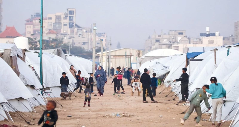 نسف منازل وقصف مدفعي بغزة .. واعتداءات وحشية للمستوطنين فـي الضفة