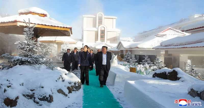 كوريا الشمالية تفتتح منتجعا جبليا فاخرا
