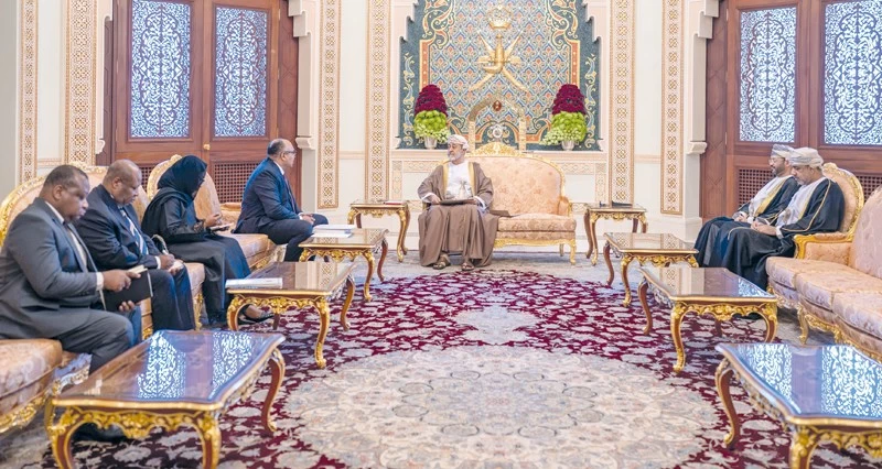 رسالة خطية لجلالة السلطان من رئيسة تنزانيا