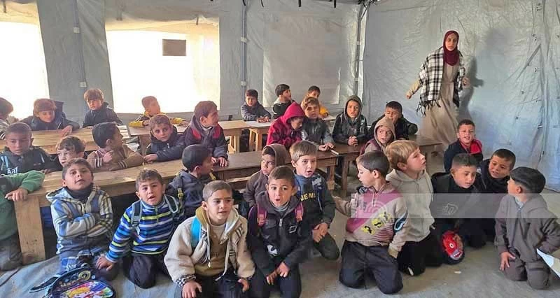 الاحتلال يجدد الغارات مع تواصل الخروقات بغزة .. ومخاوف من التهجير &laquo;شرق الأصفر&raquo;