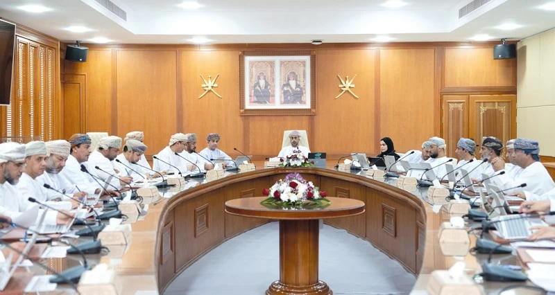 جنوب الباطنة تبحث دعم السياحة المستدامة