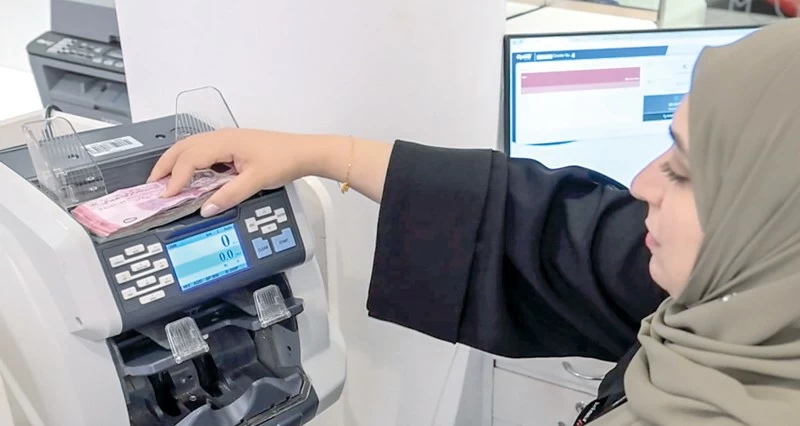 25.7 مليار ريال .. عرض النقد بمعناه الواسع فـي سلطنة عمان بنهاية أكتوبر الماضي