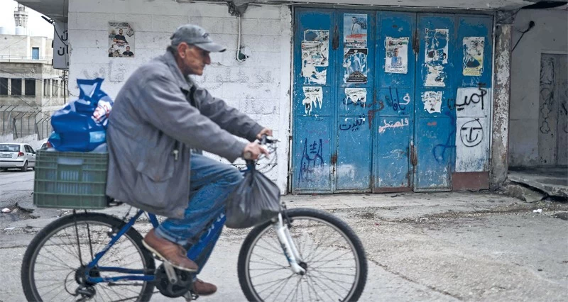 شهداء بغزة والضفة والاحتلال يمضي فـي التصعيد العسكري بالقطاع خرقا لوقف النار