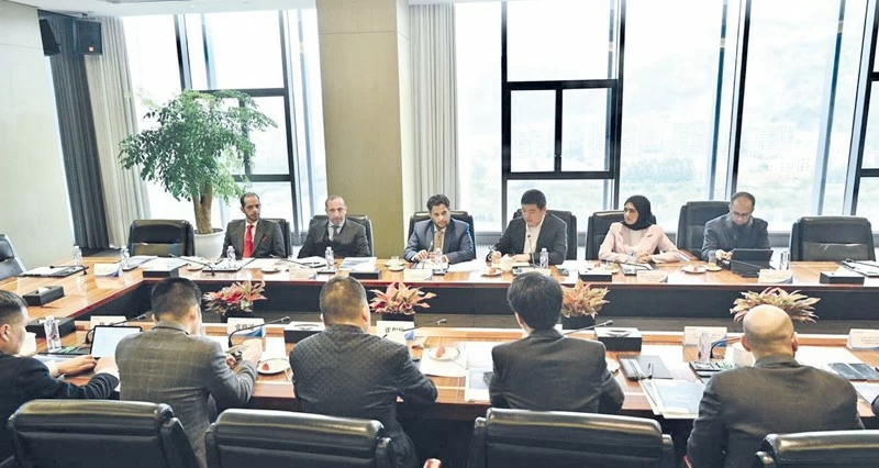 سلطنة عمان تعزز شراكتها مع &laquo;تسينغشان&raquo; الصينية لتوطين صناعات &laquo;الصلب الأخضر&raquo;