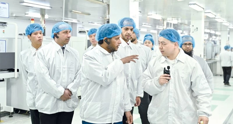 سلطنة عمان تعزز شراكتها مع &laquo;تسينغشان&raquo; الصينية لتوطين صناعات &laquo;الصلب الأخضر&raquo;