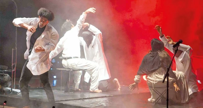 &laquo;الشفق التجريبي&raquo;.. سعي لابتكار صيغ جديدة فـي النص المسرحي