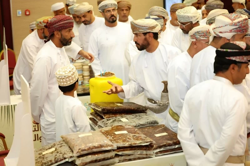 افتتاح ملتقى التمور والتين والعسل بالكامل والوافي