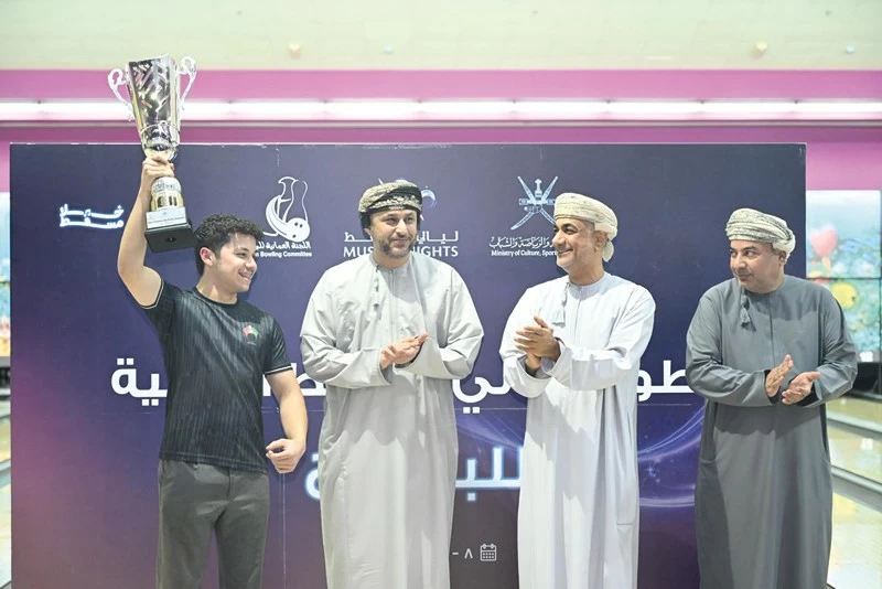 الكويتي ناصر الكندري يتوج بلقب البطولة والإنجليزي بين ثانيا والعدوي يحصد المركز الرابع