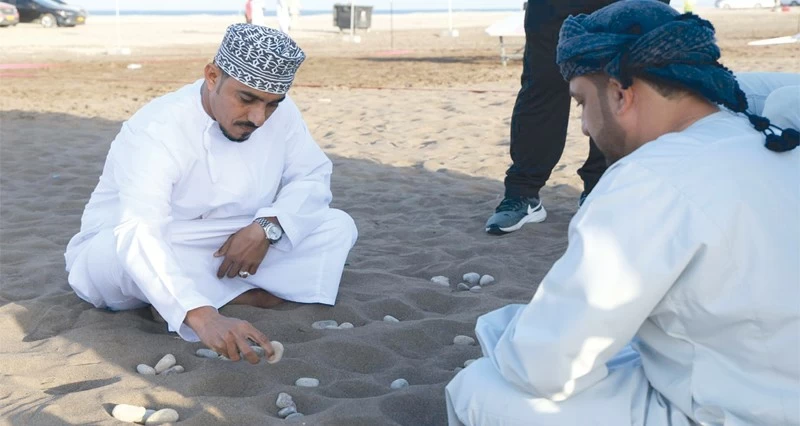 الألعاب الشعبية العمانية.. تراث نابض بالحياة