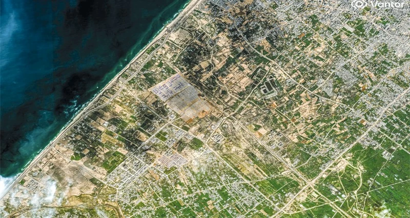 الاحتلال ينفذ عملية نسف ضخمة بخان يونس .. شهيد واقتحامات بالضفة