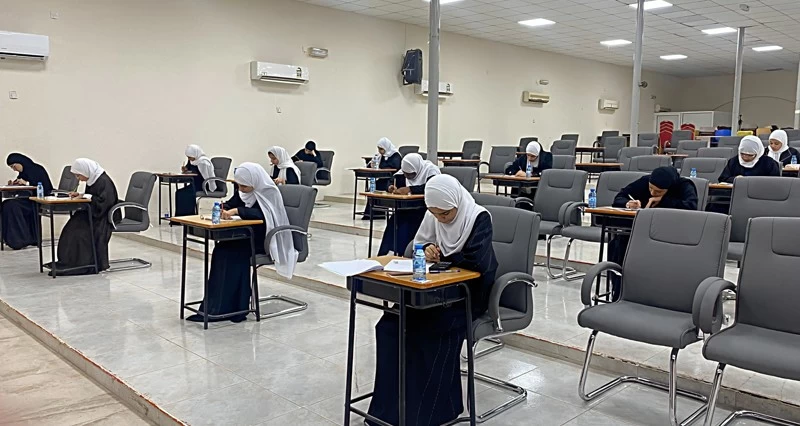 بدء اختبارات التصفية الأولى للأولمبيادات العلمية فـي جنوب الشرقية وشمال الباطنة