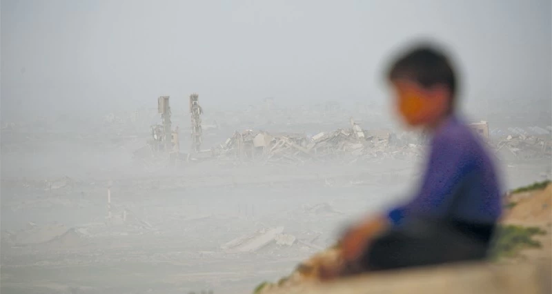 عشرات الشهداء والجرحى فـي غزة .. ونسف المباني مستمر