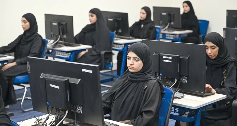 شرطة عمان السلطانية تستقبل دفعة جديدة من المواطنين