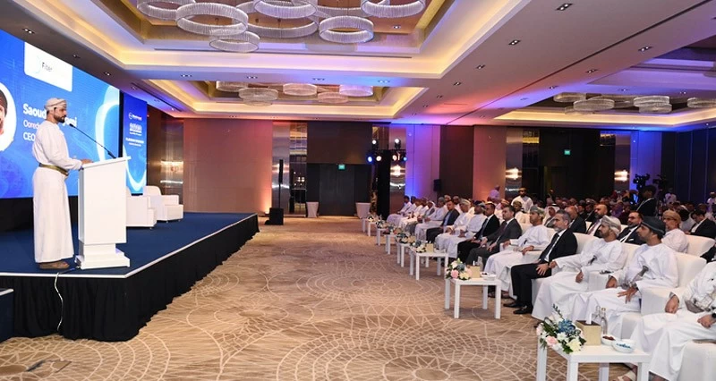 استعراض تطوير البنية الأساسية للألياف الضوئية المدعومة بتقنيات الذكاء الاصطناعي فـي منطقة الشرق الأوسط وشمال أفريقيا