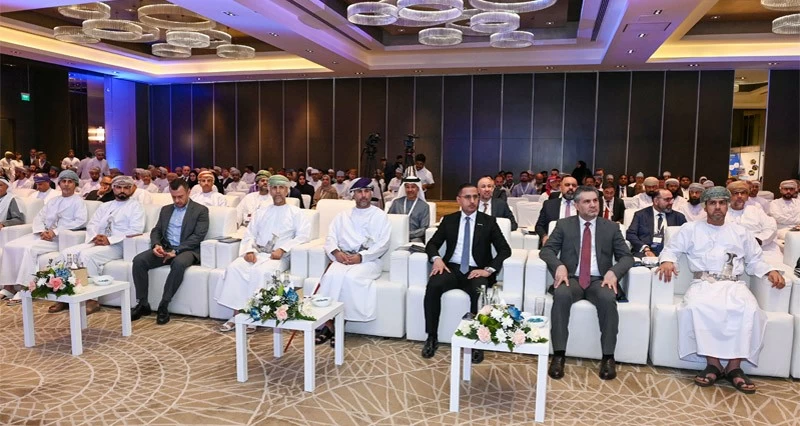 استعراض تطوير البنية الأساسية للألياف الضوئية المدعومة بتقنيات الذكاء الاصطناعي فـي منطقة الشرق الأوسط وشمال أفريقيا