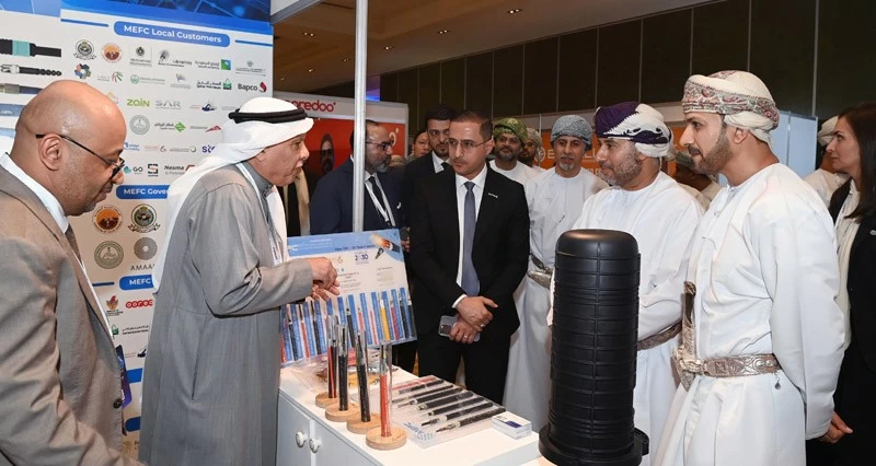 استعراض تطوير البنية الأساسية للألياف الضوئية المدعومة بتقنيات الذكاء الاصطناعي فـي منطقة الشرق الأوسط وشمال أفريقيا