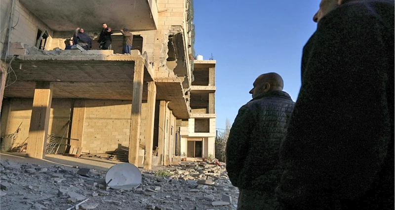 &laquo;إسرائيل&raquo; تمعن فـي الهدم بغزة .. وإغلاق وحصار بمخيمات الضفة