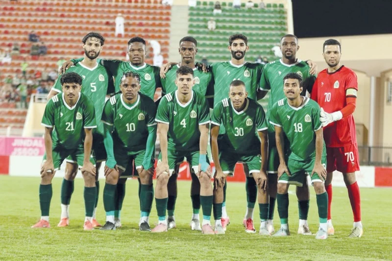 غموض بلقاء سمائل والنصر .. وصور مع نادي عمان بلقاء من الزمن الجميل