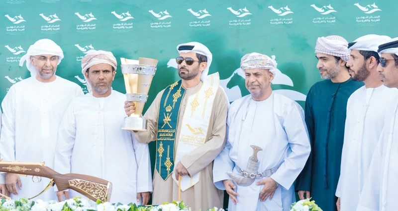 أبعاد للهجانة السلطانية وهملول لهجن الرئاسة تفوزان بشوطي المؤسسات لفئة اللقايا