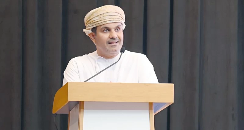 اليوم .. أكثر من 100 طالب وطالبة يبدؤون دراستهم بتقنية صور