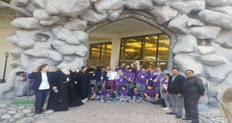 مطعم الغابات المطيرة بالقرم ويوم حافل مع الأطفال من برنامج التدخل المبكر