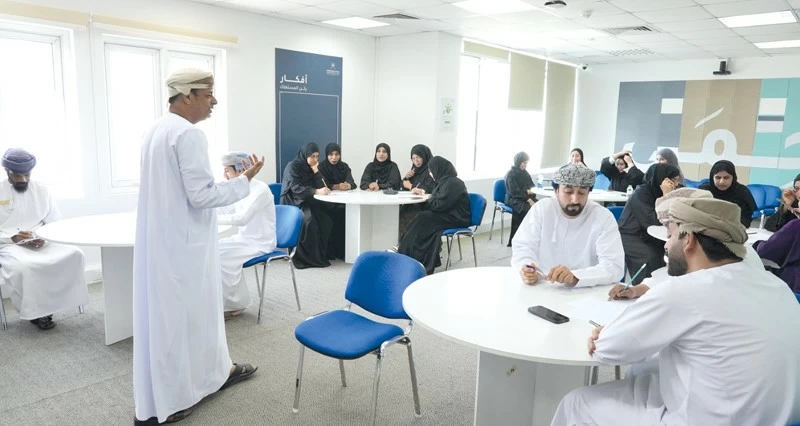 برنامج تدريبي حول المهارات القيادية والإشرافية