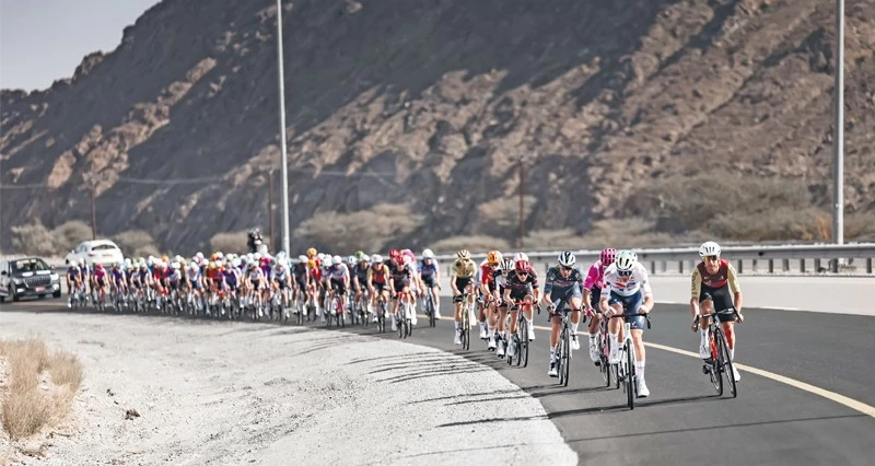 السويسري ماورو شميد يفوز بالمرحلة الثالثة لـطواف عمان