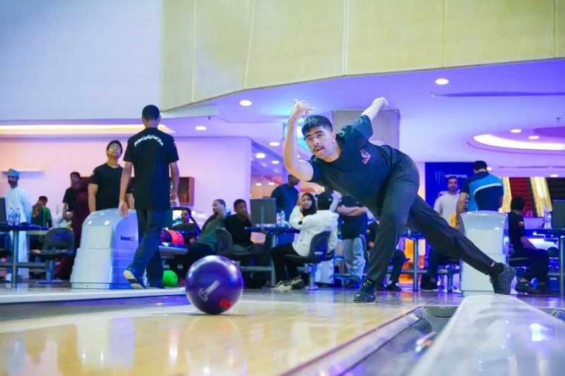 اللجنة العُمانية للبولينج تواصل جهودها الرامية إلى نشر رياضة البولينج وتعزيز حضورها