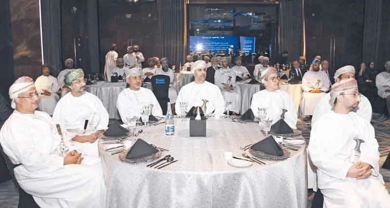 توقيع اتفاقية لتشغيل منشآت جديدة فـي سلطنة عمان لإنتاج اللحوم الحمراء والدواجن محليا وإنشاء مركز تصدير إقليمي نحو الأسواق العالمية